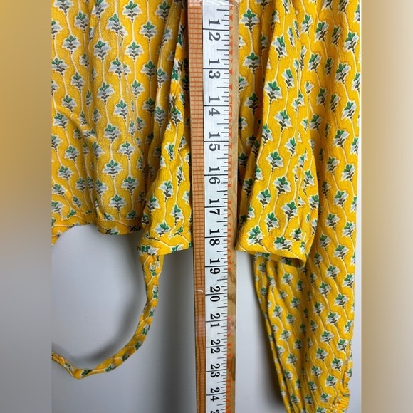 Rhode By Target Women’s XXL Blouse Ditsy floral Wrap Crop Top - Picture 9 of 10